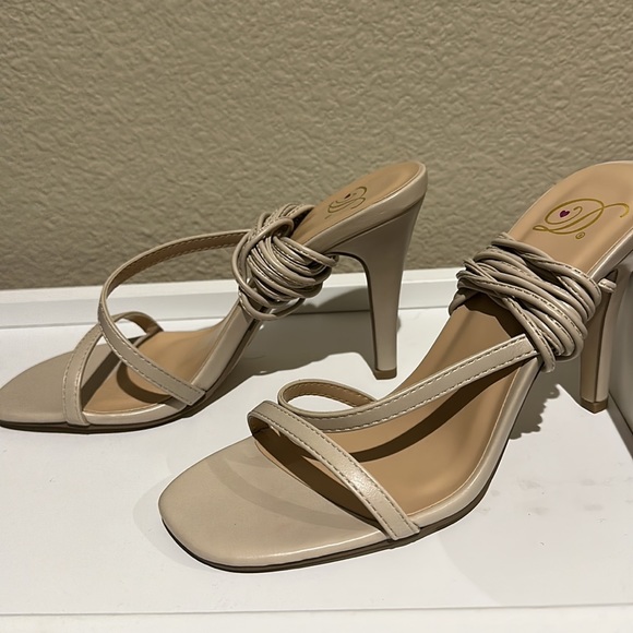 Delicious Shoes- Tan Wrap Heels - Picture 3 of 5